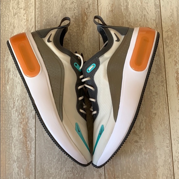 BWT Nike Air Max Dia special edition - Picture 5 of 8